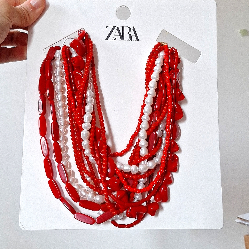 NWT ZARA RED BEADED PEARL NECKLACE
